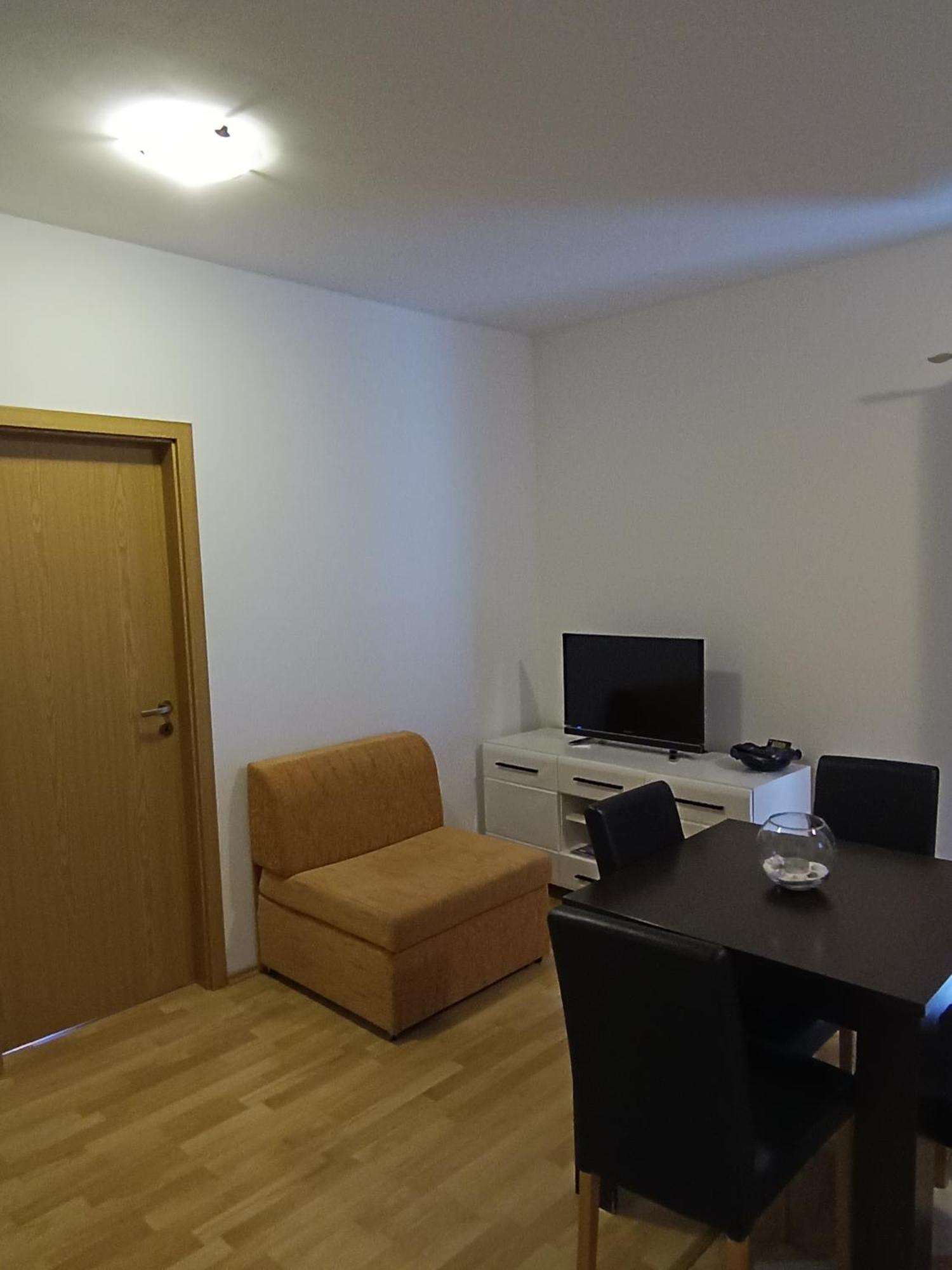 Apartments Jonjic Vodice Exteriör bild