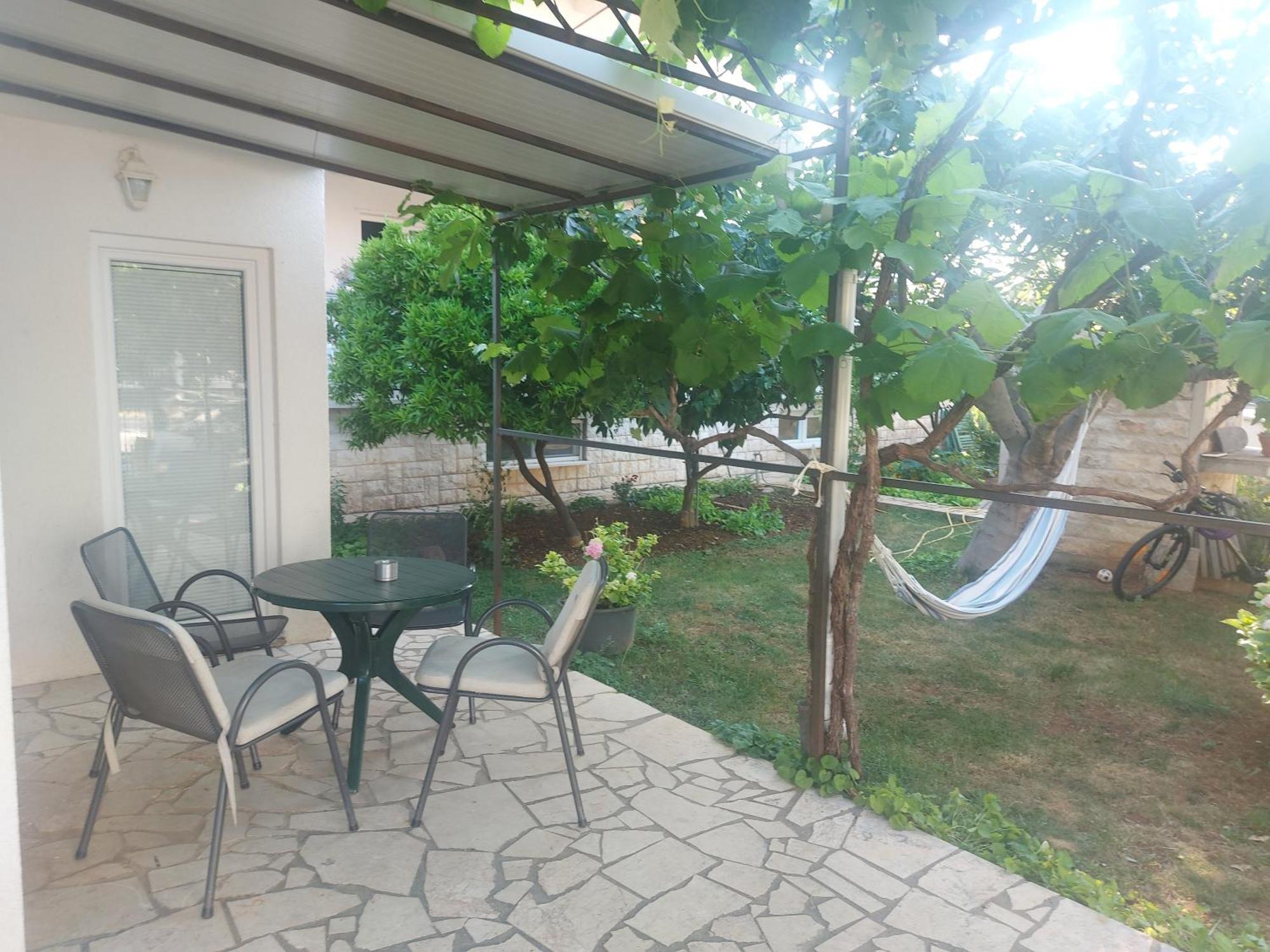 Apartments Jonjic Vodice Exteriör bild
