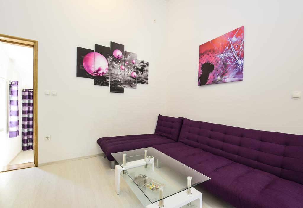 Apartments Jonjic Vodice Exteriör bild